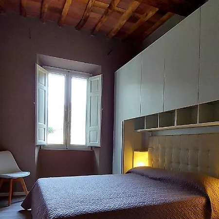 Claudia's Pescia